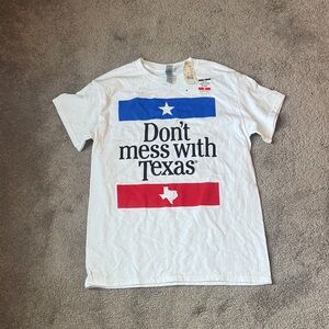 Gildan Don’t Mess With Texas Graphic T-Shirt White Texas Flag Tee SIZE S